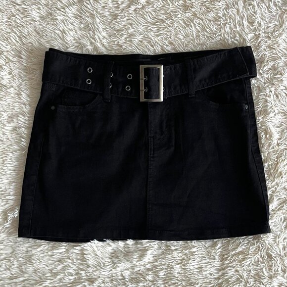 REFUGE - Y2K Denim Black Mini Skirt with Belt - Picture 1 of 5